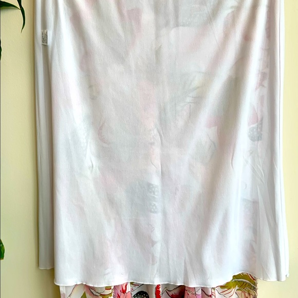 Fully Lined Feminine Light Weight Skirt, With Handkerchief Detailing. - Picture 8 of 9